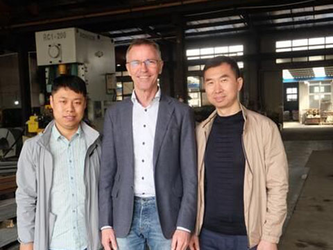 欢迎来自荷兰的客户